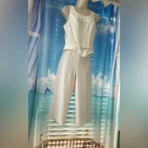 White House Black Market lined white dress pants,sz 2